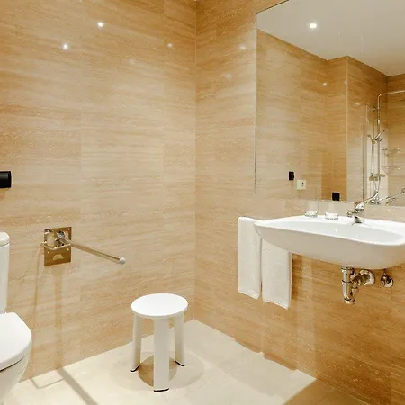 فندق Abba Euskalduna 4*